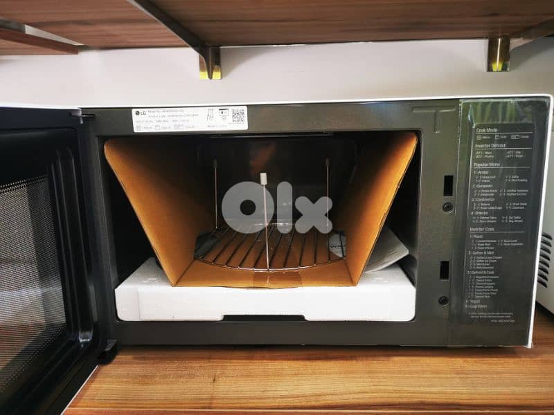 Microwave&Grill LG 42L White 1