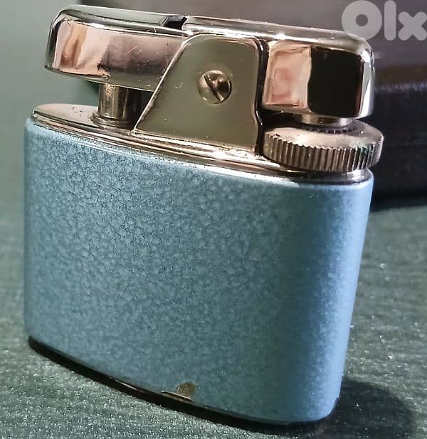 Ronson Lighter 9