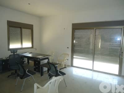 Apartment for Sale in Oyoun شقه للبيع في العيون