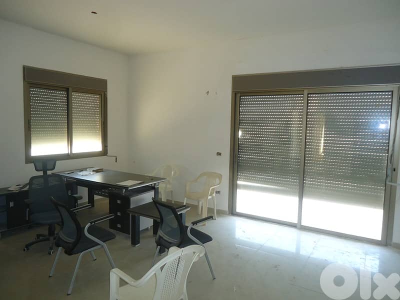 Apartment for Sale in Oyoun شقه للبيع في العيون 0