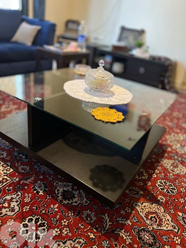 table like new 1