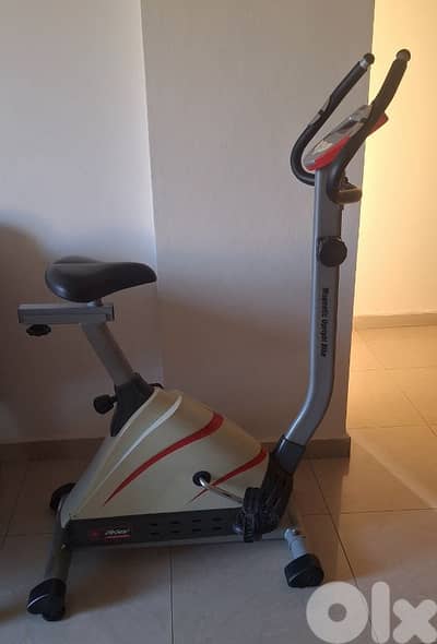 بسكليت منزلية جديدة life gear ب 100 $