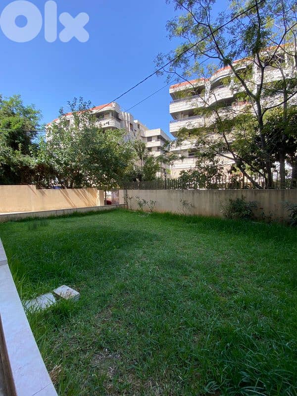 Apartment for sale in yarzeh شقة للبيع في اليرزة 0