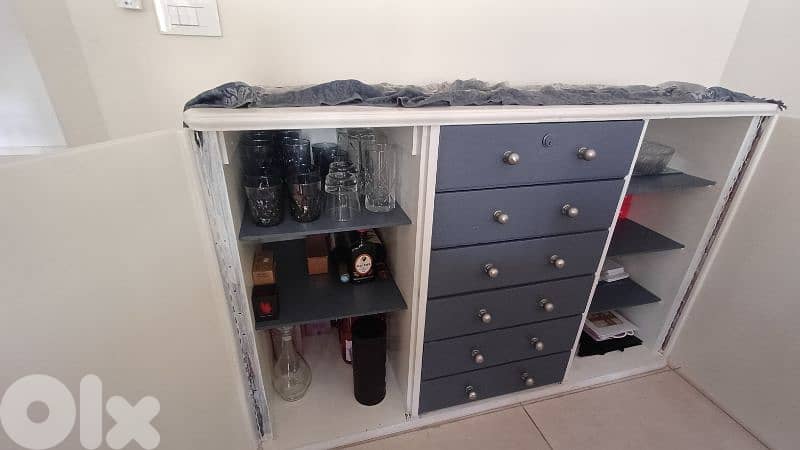 Dressoir  only for 60$ 2