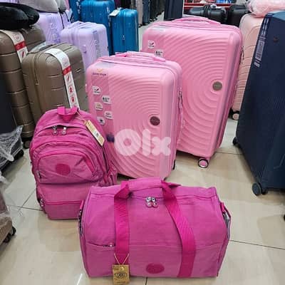 Travel bags for her Authentic with warranty