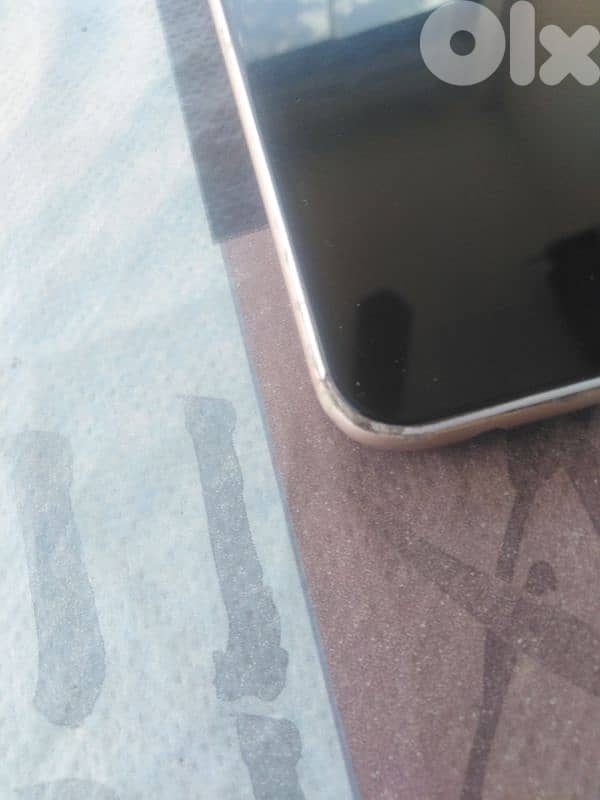 Huawei mate10 lite 64gb 4gram ( 30$ ) 5