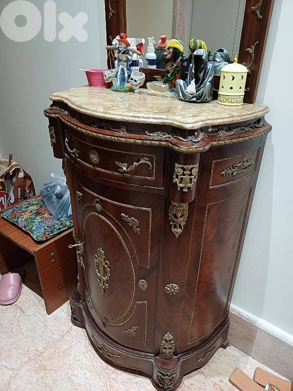 antique 0