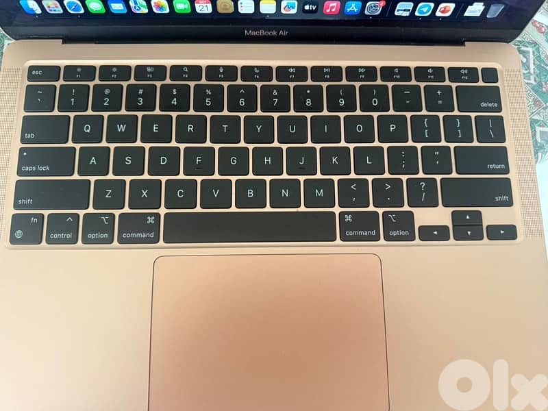 Macbook Air M1 2020 95% battery 2