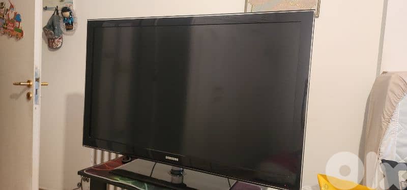 Samsung 46” Full HD TV – Works Perfectly 0