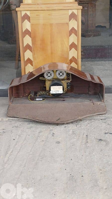 antique 8