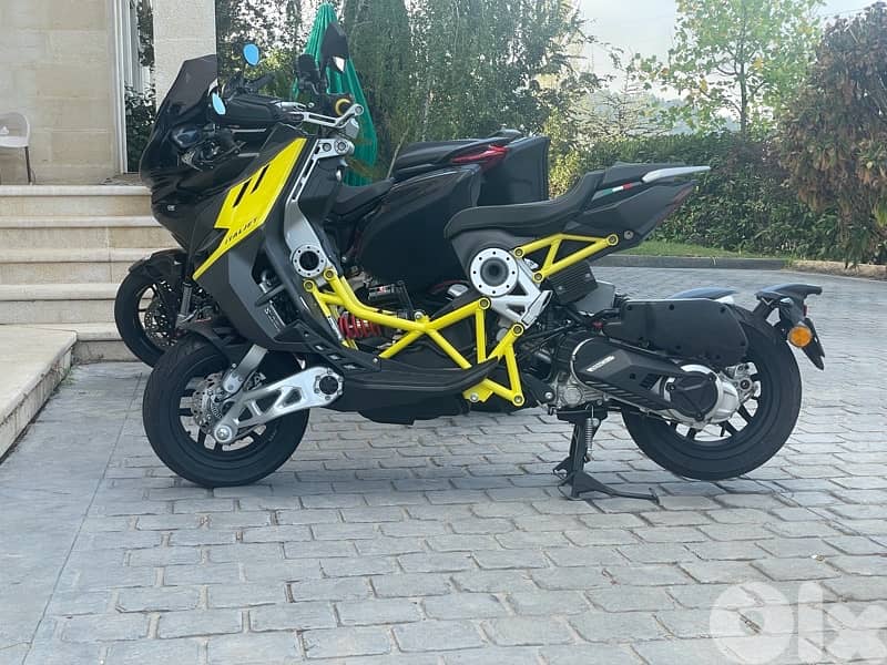 italjet dragster 200 superscooter 0