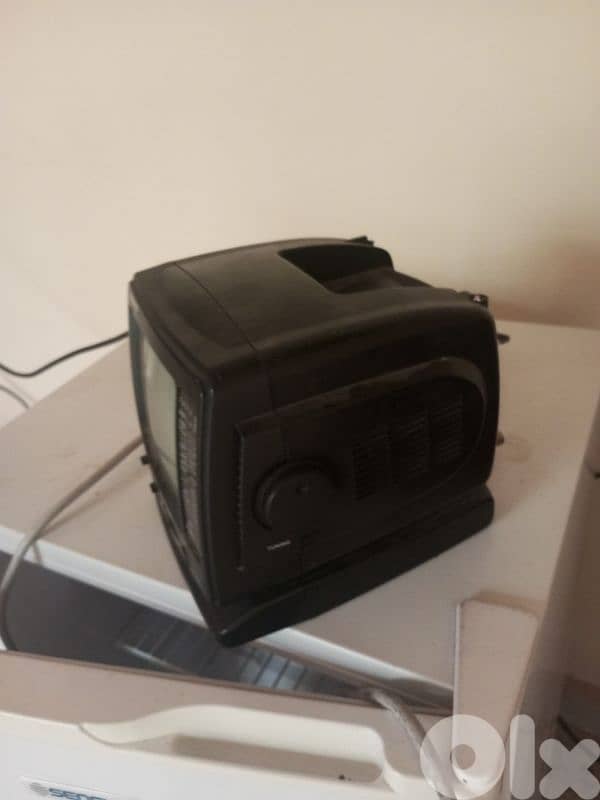 Aniko mini portable TV and AM/FM radio receiver model TV -328 1