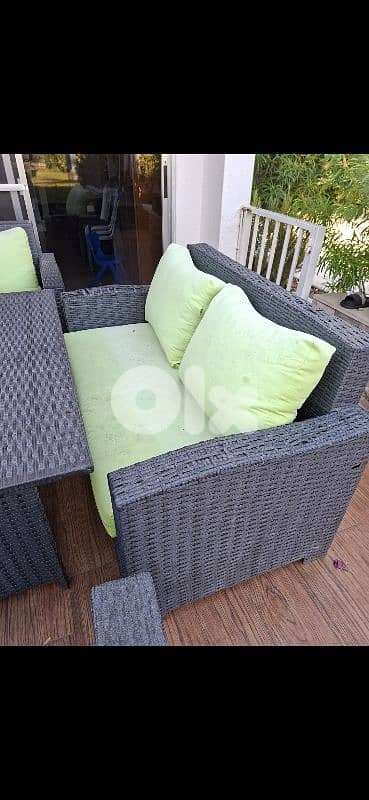 Used Outdoor Resin Set 3