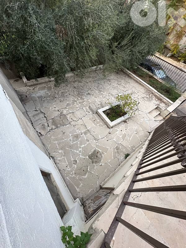 Triplex Traditional 300m+300m Terraces Sale Bhamdoun Mhatta AUST 0
