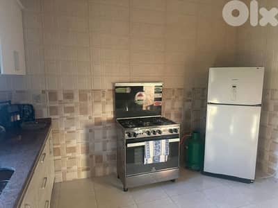 fully furnished aprtment---شقة مفروسة في الرميلة-
