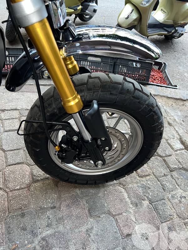 Honda Monkey 125 cc Japanese 1