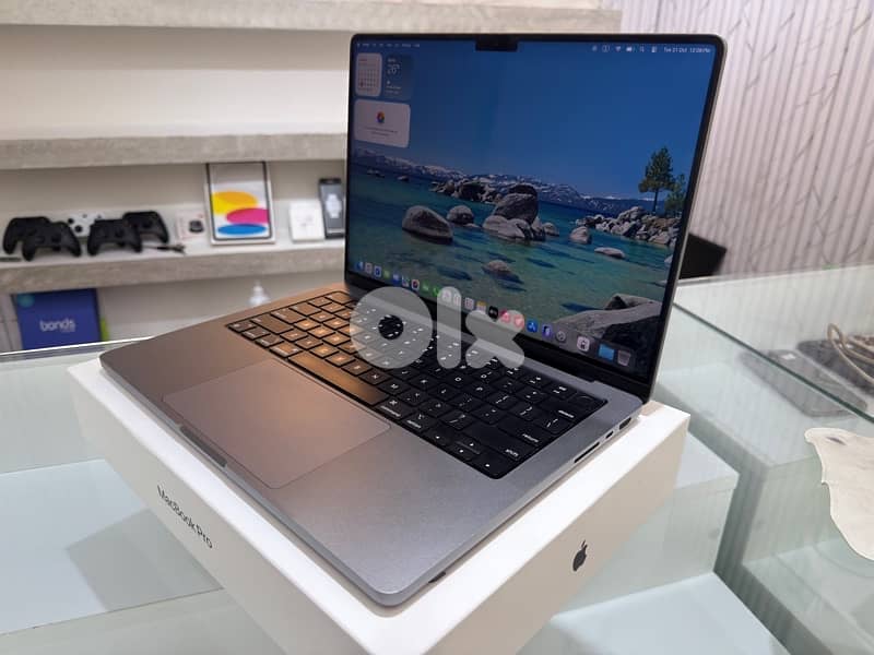 Available Apple MacBook M1 Pro (14-inch) 512gb/16gb Like New 1