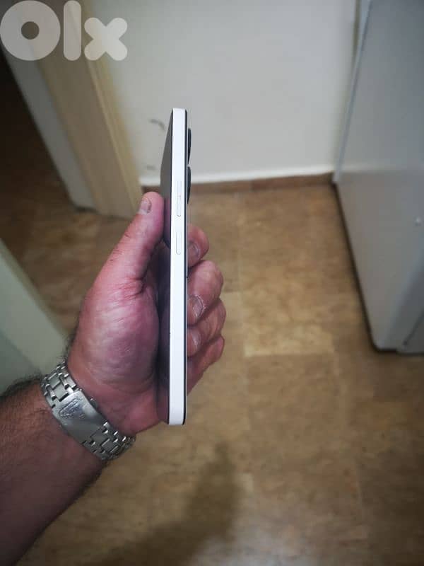 Tecno Camon 19 pro mondarian version ( 128 Gb Memory) 3