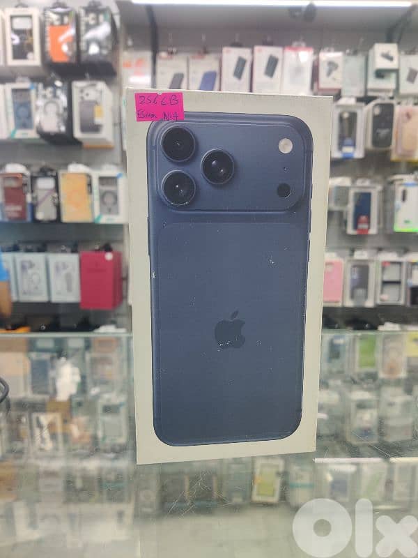 Apple iPhone 17 Pro Max 256GB eSIM 0