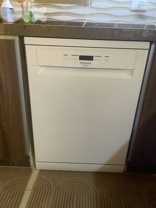 dishwasher ariston جلاية 0