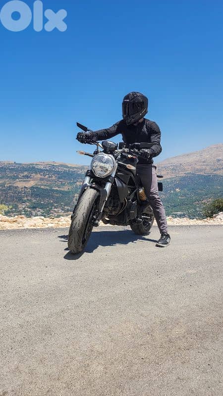 Ducati Monster 797 2