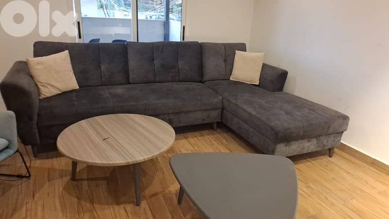 Living room for sale 0