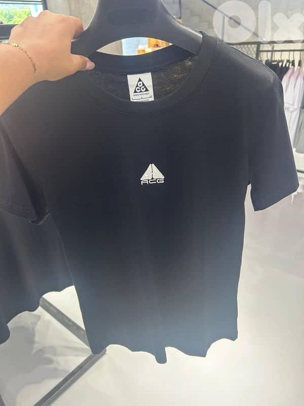 clothes for men la2ta ma tetradado l se3r ktirr 7elo 1