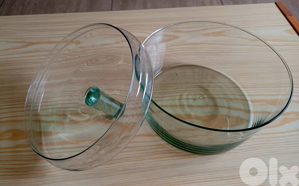 Glass Cookie Jar with Lid – Excellent Condition 2