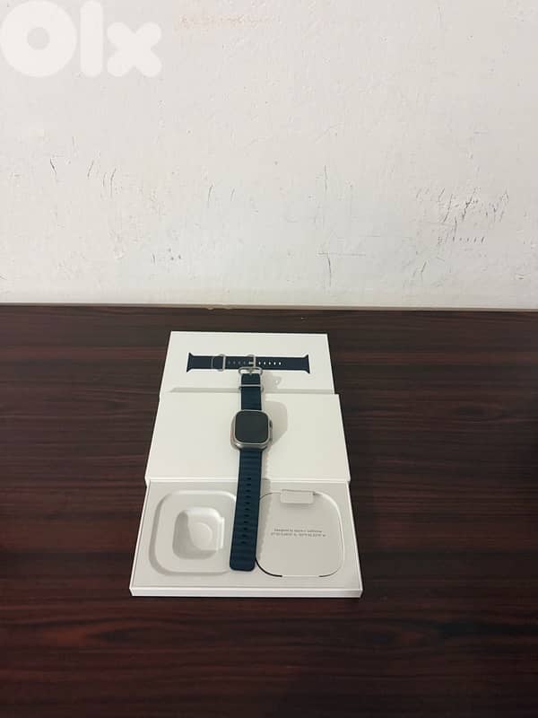 Apple Watch Ultra 1 49mm like new 2