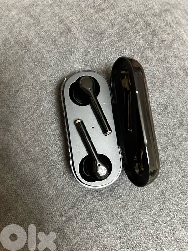 30$ huawei earpods smart great for PUPG players 1