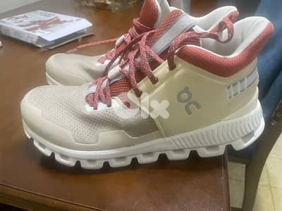 On Cloud Shoes like new