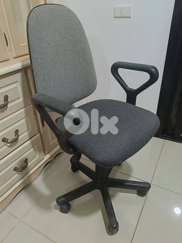 office chair 1