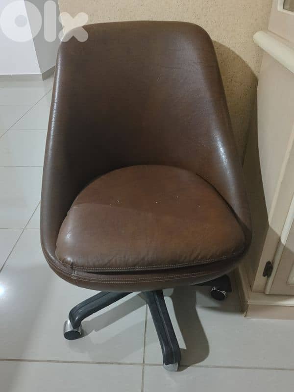 office chair 1