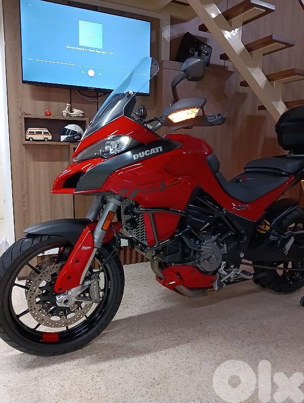 Ducati Multistrada v2 S model 2022 like new 5350klm Company source 8