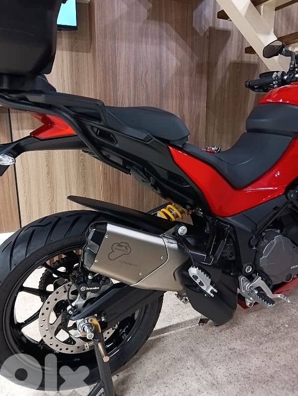 Ducati Multistrada v2 S model 2022 like new 5350klm Company source 15