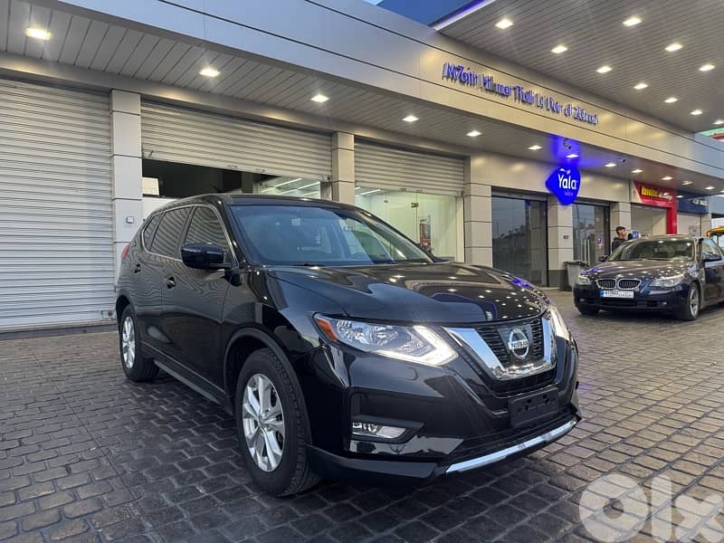 Nissan Rogue 2017, super clean, full options, 81/882165 0