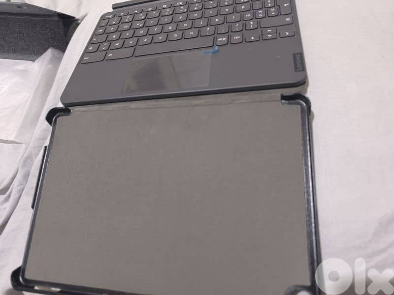 (original box)Lenovo IdeaPad Chromebook Duet 3 -10" 4GB RAM/128GB 5
