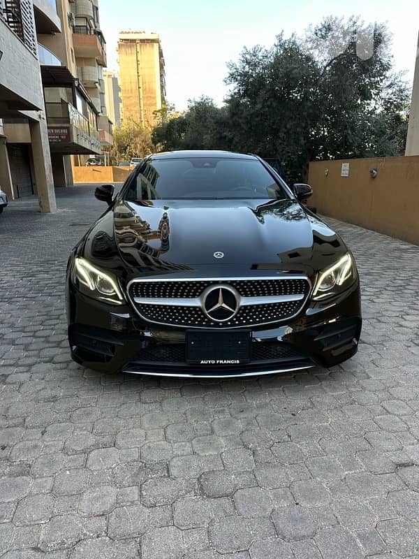 Mercedes E 400 coupe AMG-line 4matic 2018 black on black-clean carfax 0
