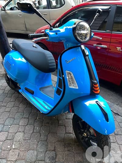 2025 Vespa GTS super S310 okm