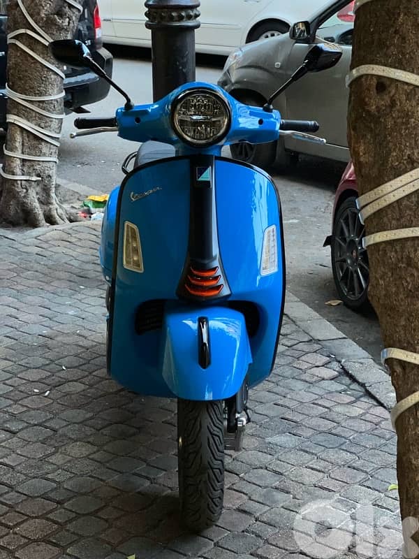 2025 Vespa GTS super S310 okm 2