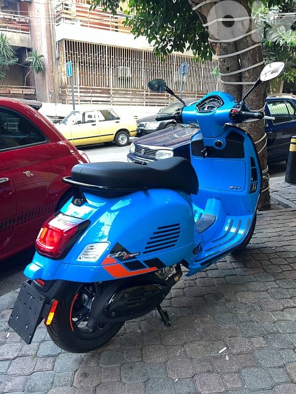 2025 Vespa GTS super S310 okm 3