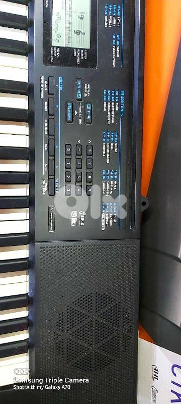 Casio CTK 2300 3