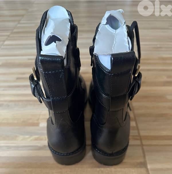 Guess shoes 5