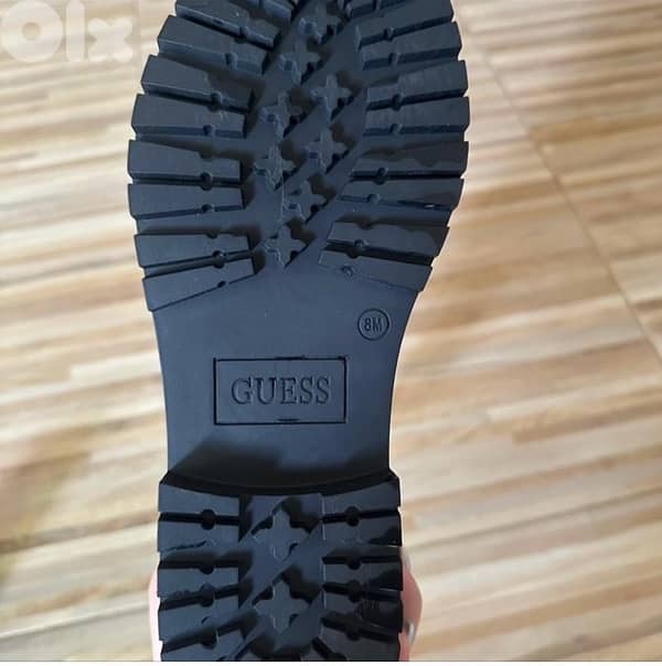 Guess shoes 6