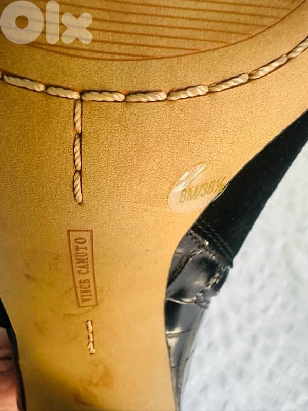 Vince Camuto 3