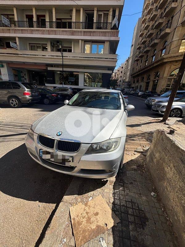 BMW 3-Series e90 320i 2006 0