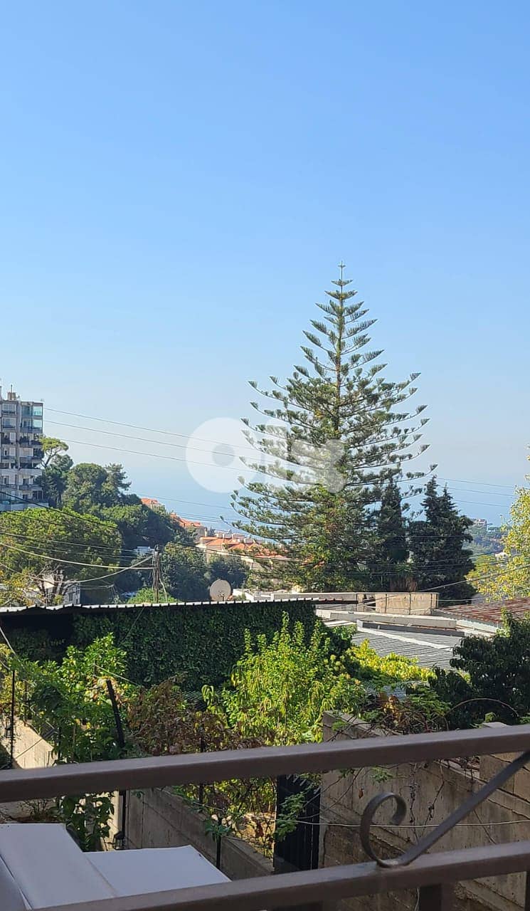 Apartment for sale in Broumana - شقة للبيع في برمانا 0