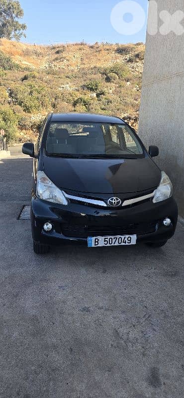 Toyota Avanza 2012