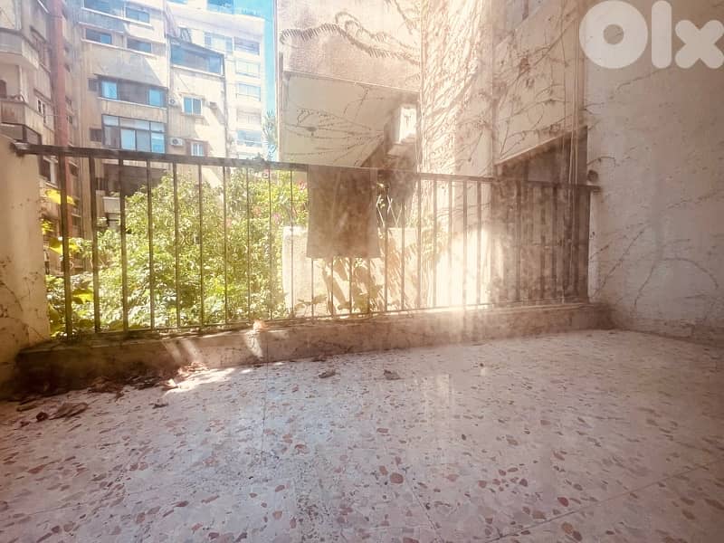 Achrafieh Carré d’or Vintage Sunny 160m2 Balconies Parking Elevator 0