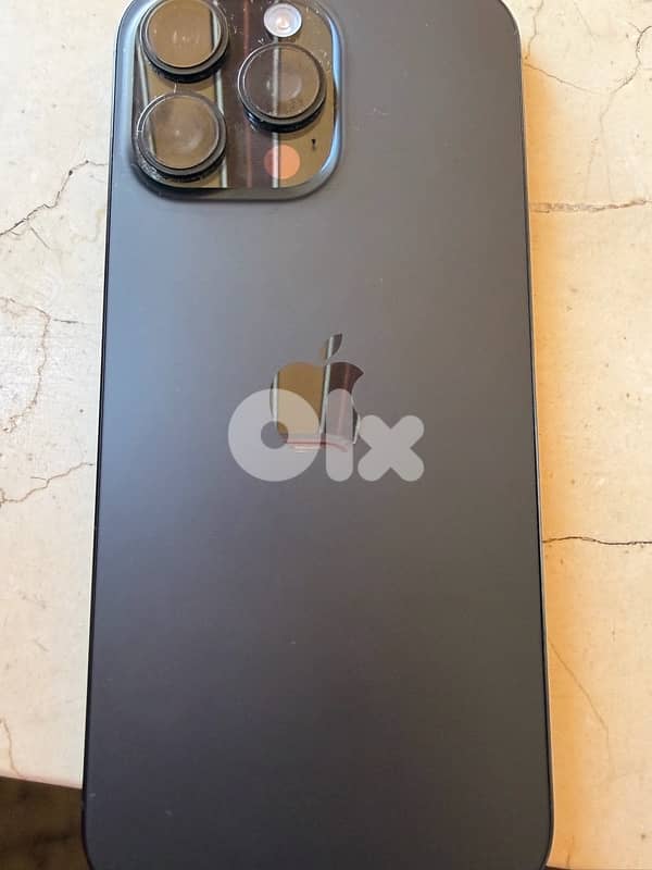 iphone 16 pro max 1
